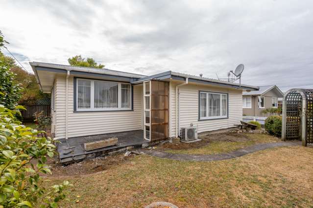 16 Fergusson Street Solway_1