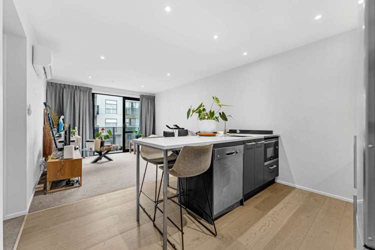 109/69A Hall Avenue_3