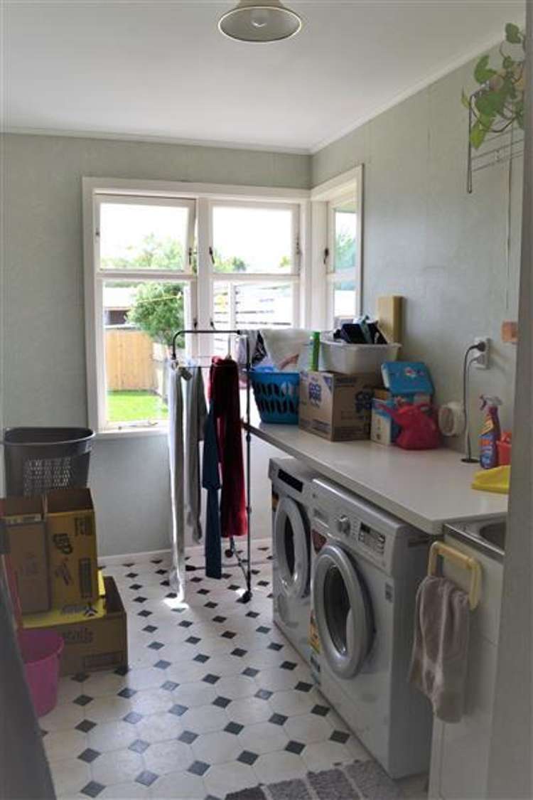 5 Long Melford Road Awapuni_11