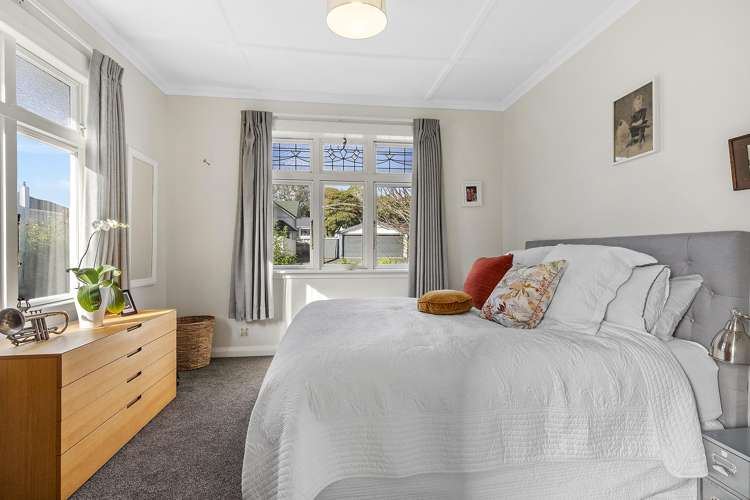 8 Friend Street Karori_11