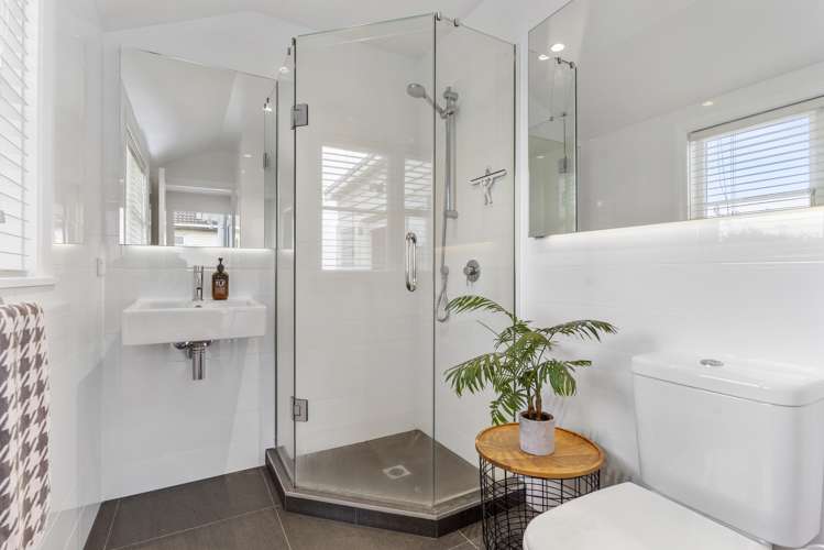 1 Smith Crescent Onehunga_12