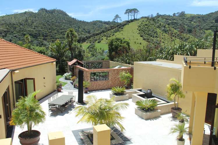 213 Sh25 Kuaotunu-Wharekaho Rd Kuaotunu_23