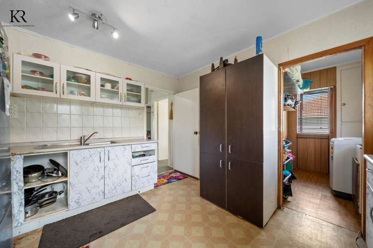 53 Waipani Road Te Atatu Peninsula_11