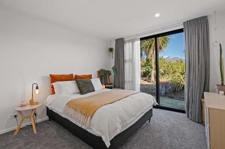 6 Big Valley Drive Jacks Point_23