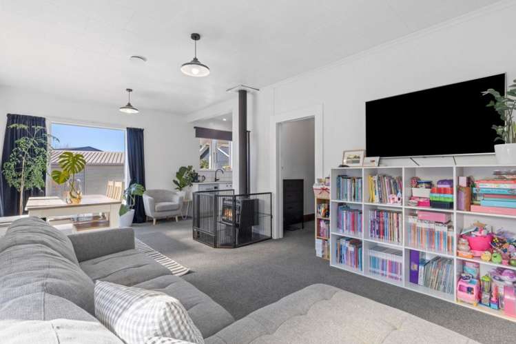 129 Maxwell Road Redwoodtown_7