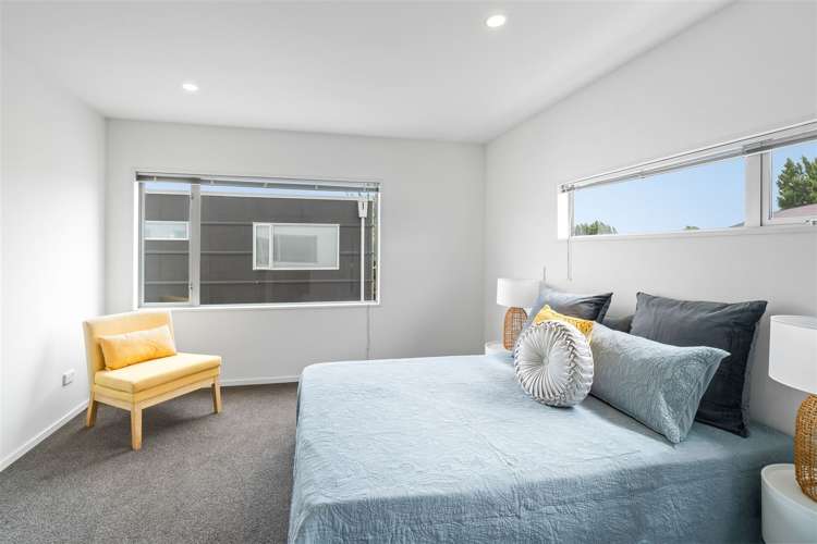 7/670 Ferry Road Woolston_14