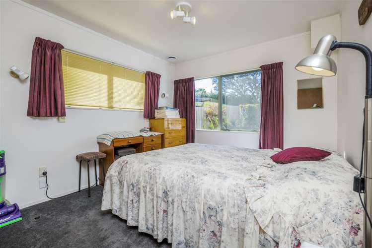 63 Howard Road Orere Point_9