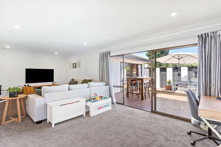 162 Carnoustie Drive Wattle Downs_10