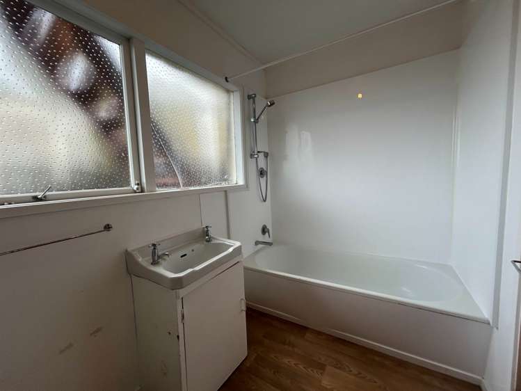 2/4 College Road St Johns_8