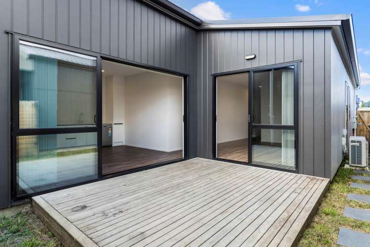 18 Puwha Street Massey_15