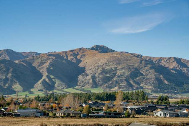 33 Tomtit Crescent Lake Hawea_2