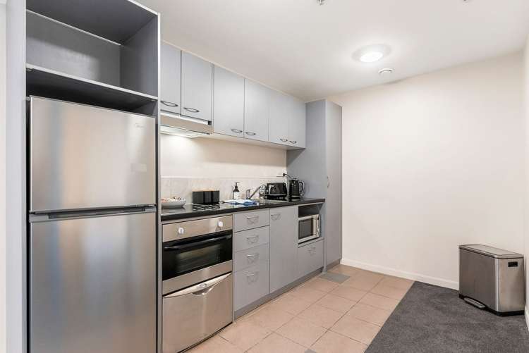 1015/135 Hobson Street Auckland Central_13