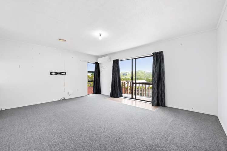 1/25 Invercargill Drive Kelson_5