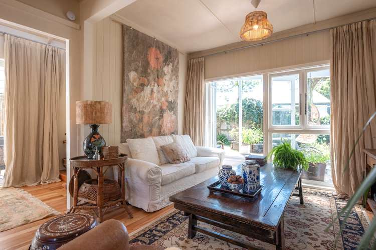 7 Hillside Road Ostend_16