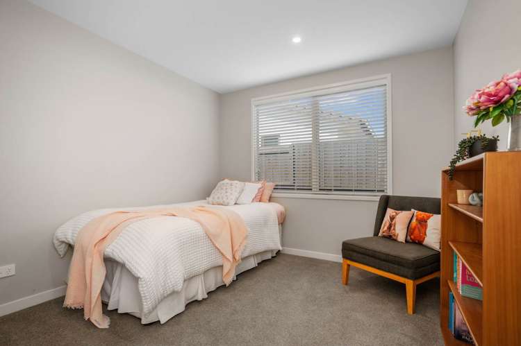 25 St Pauls Drive Brookfield_12