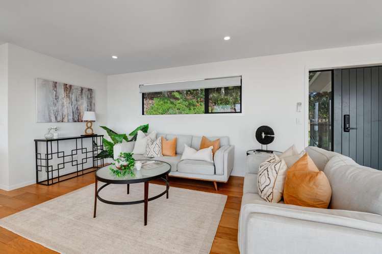 236 Whangaparaoa Road Red Beach_10