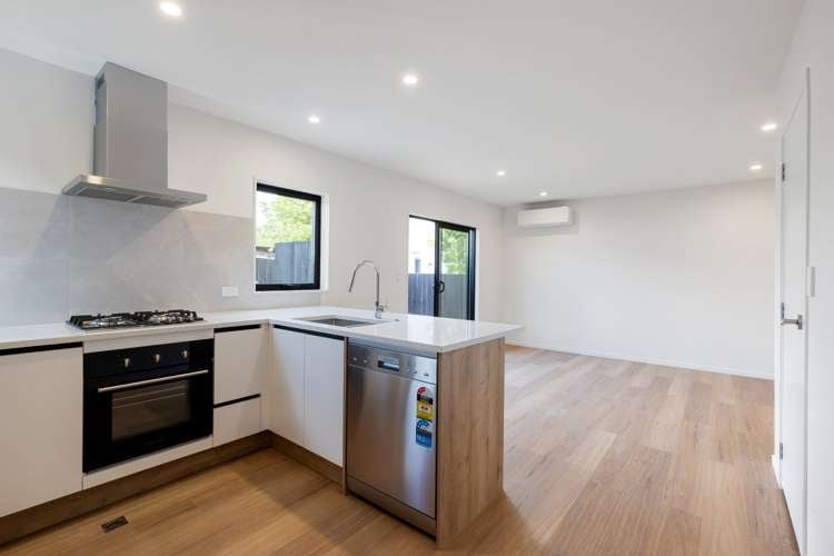 5/133 Silverdale Road_2