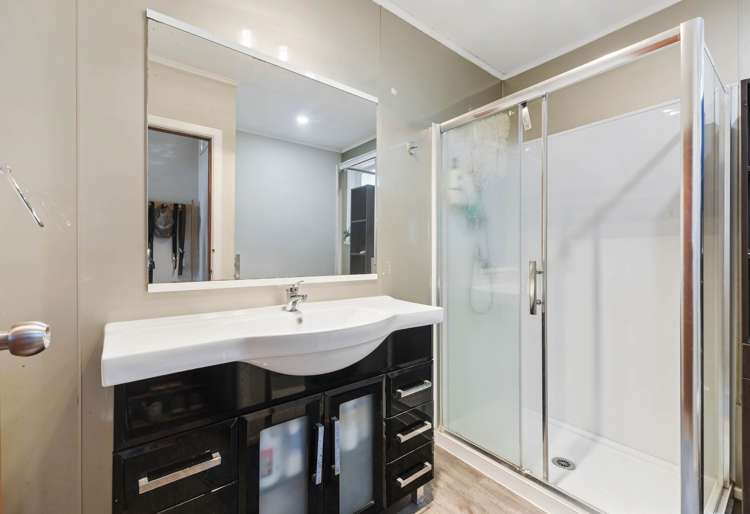 8 Marr Road Manurewa_13