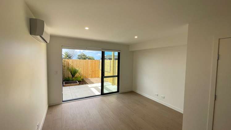 13/5 Brandon Road Glen Eden_11