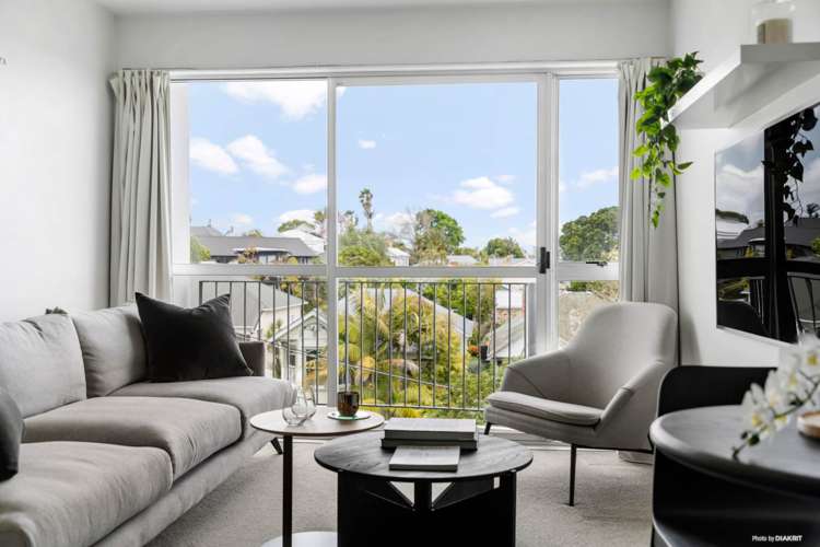 2a/17 Scanlan Street Grey Lynn_1