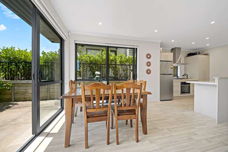 31 Matairangi Avenue Totara Heights_9