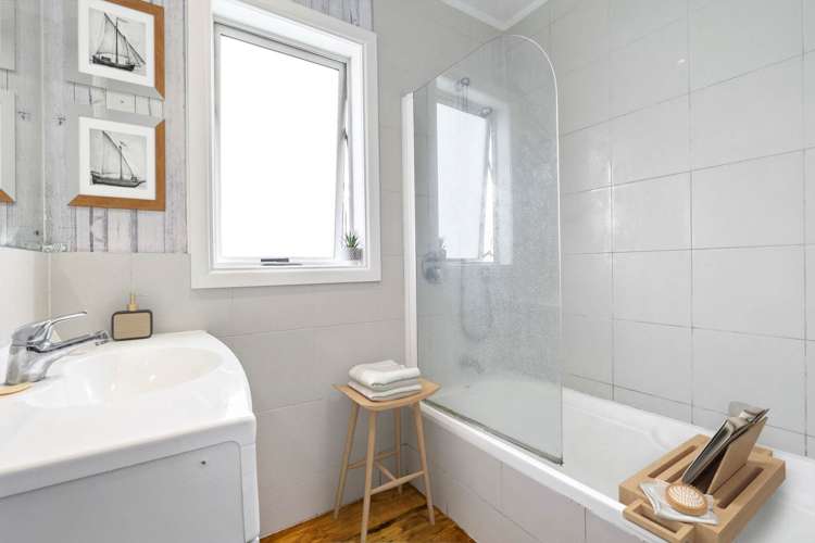 1 Hartley Terrace Massey_7