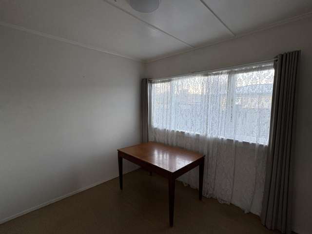 6 Kiwi Street 11464_3