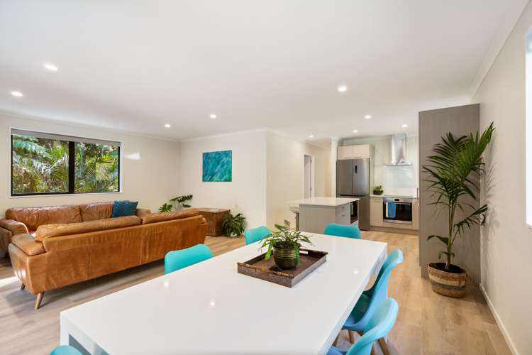 193 Laingholm Drive Laingholm_3