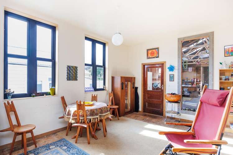 2898 Kimbolton Road Kimbolton_13