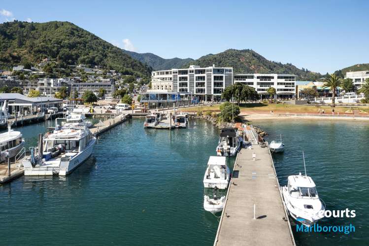 303/6 London Quay Picton_20