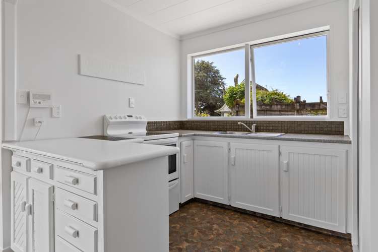 6 Pukekohatu Street Waitara_8