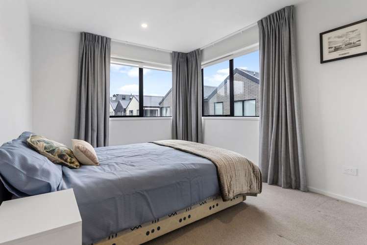 6 Kikorangi Lane Mount Wellington_19