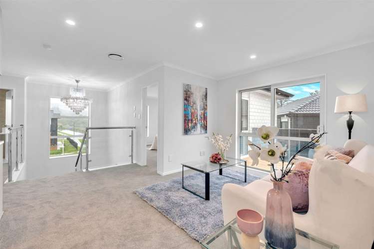 2 Uru Drive Flat Bush_12