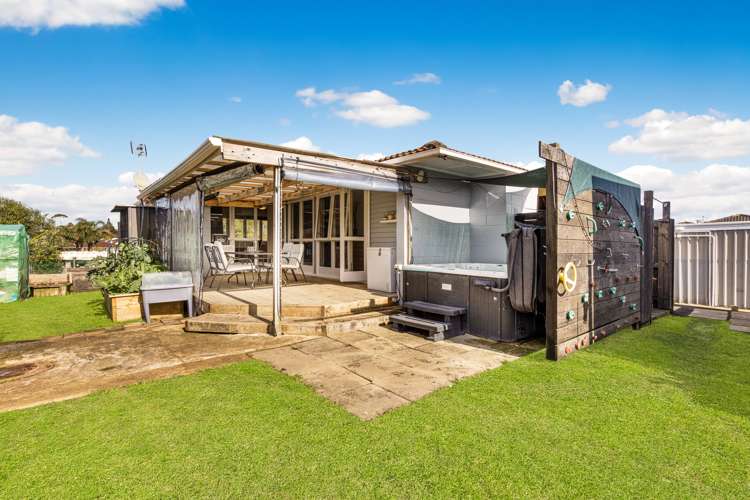 9 Rata Street Waiuku_11