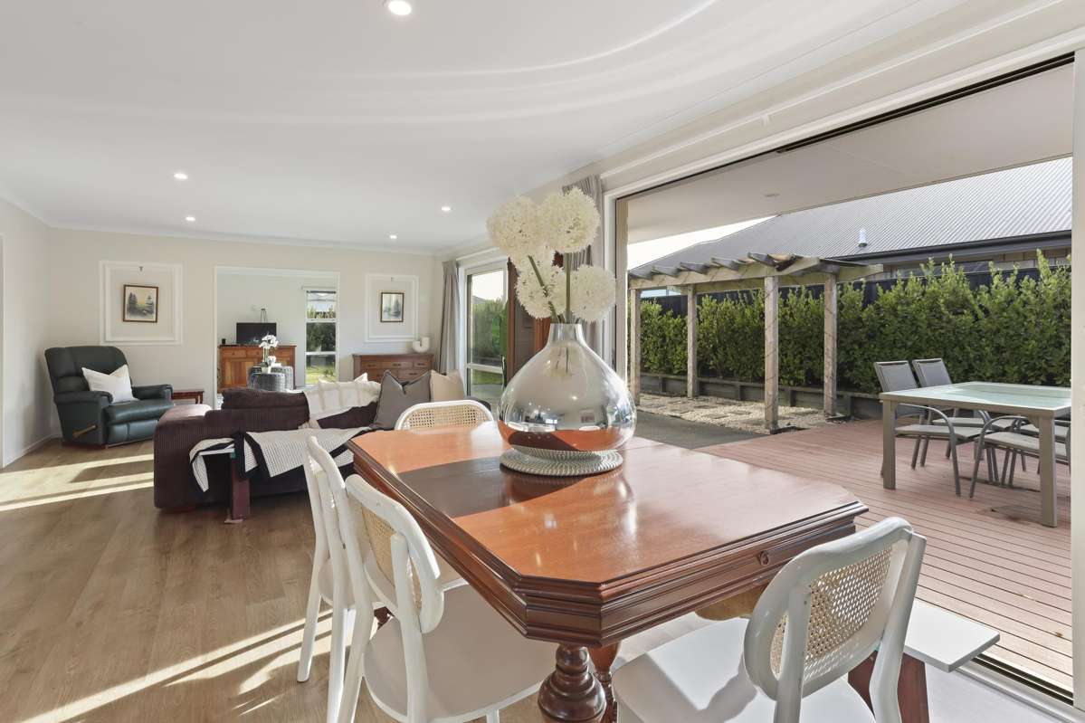 33 Sequoia Way_5