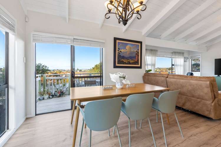 10 Orewa Heights Crescent Orewa_8