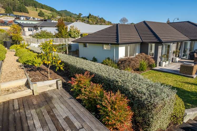 90 Washbourn Drive Richmond_5