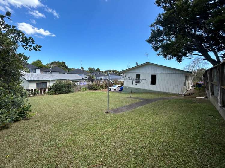 2/39 Noall Street Te Atatu Peninsula_11