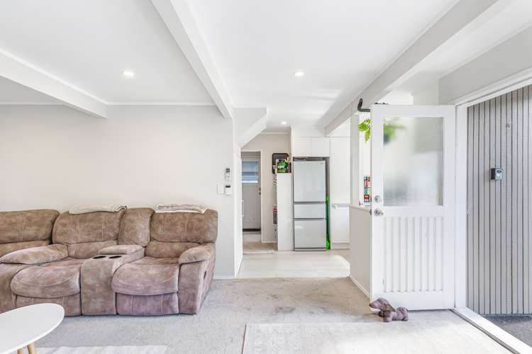 2/32 Moana Avenue Onehunga_3