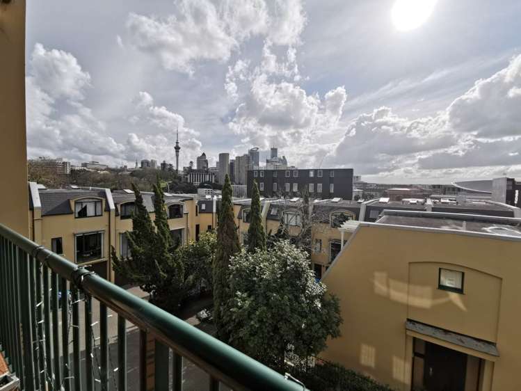 10 Eglon Street Parnell_11