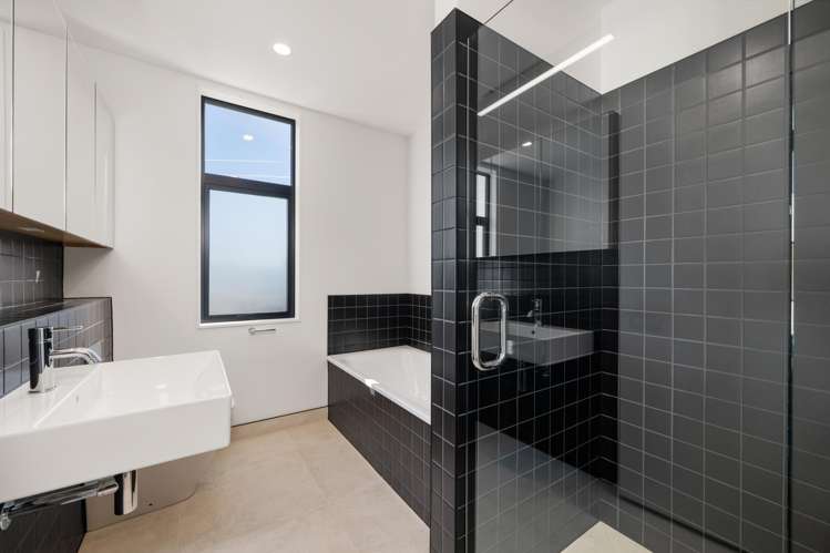 27 Blackmore Place Springlands_20