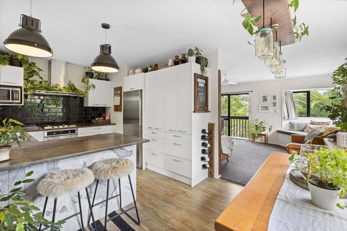 20 William Hadlow Place_3
