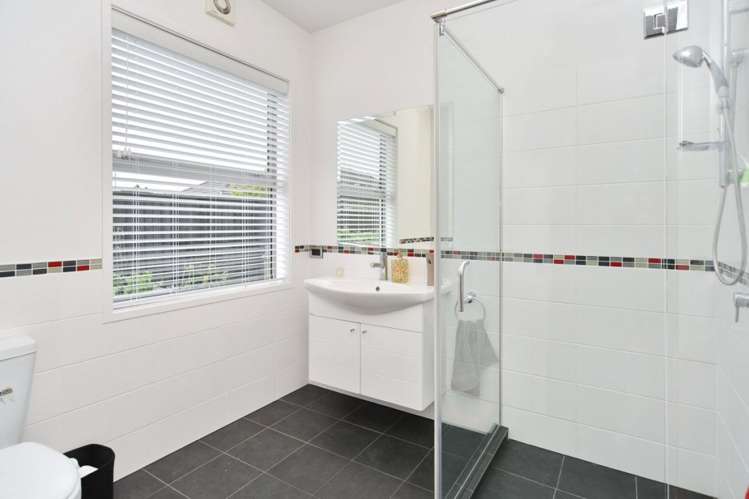 2 Brookwater Avenue Northwood_15