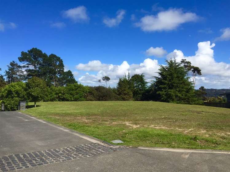 102 Shelter Drive Greenhithe_8