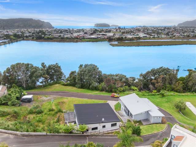 6/135 Waireka Place Whangamata_4