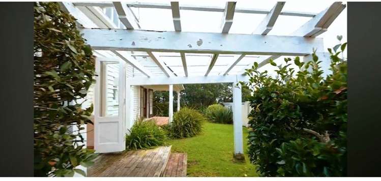 28 Ngapipi Road Orakei_9