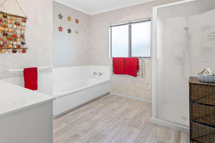 11 Cedar Crescent Matamata_12