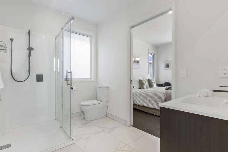 4a Preston Avenue Belmont_27