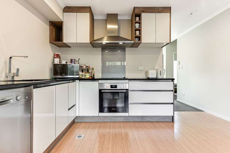 2/90 Carrington Avenue Silverdale_23