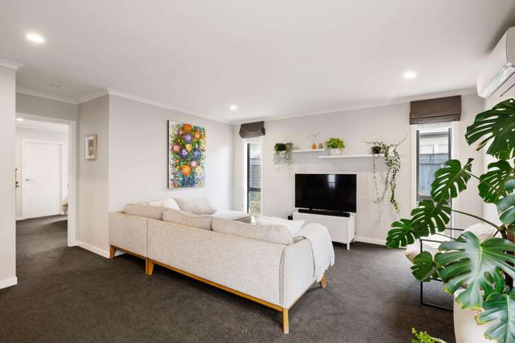 93 Scott Street 11373_12